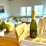 Eifelzeit Am Tatil Evi *